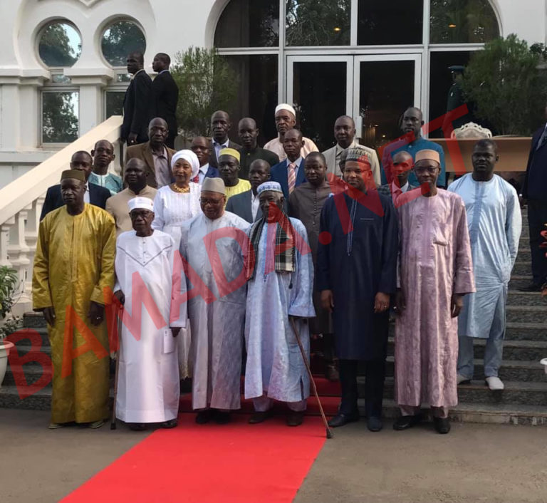 ibk-ibrahim-boubacar-keita-president-malien-chef-etat-temore-tioulenta-ministre-ministre-education-journee-mondiale-enseignant